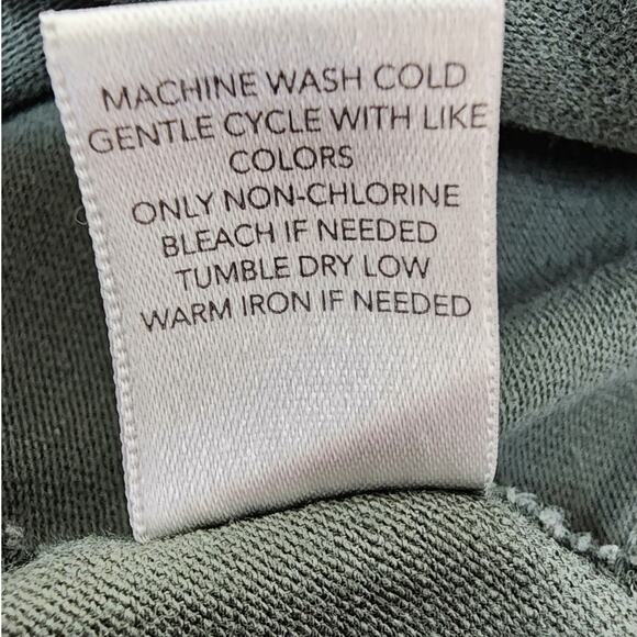 Christopher & Banks Green Relaxed Fit, Wide Leg Capri pants Wonen's Size 6 - Picture 4 of 9